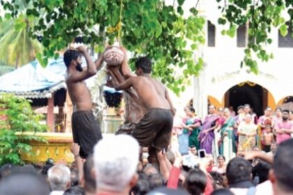 Shravan and its many interpreted forms of obeisance