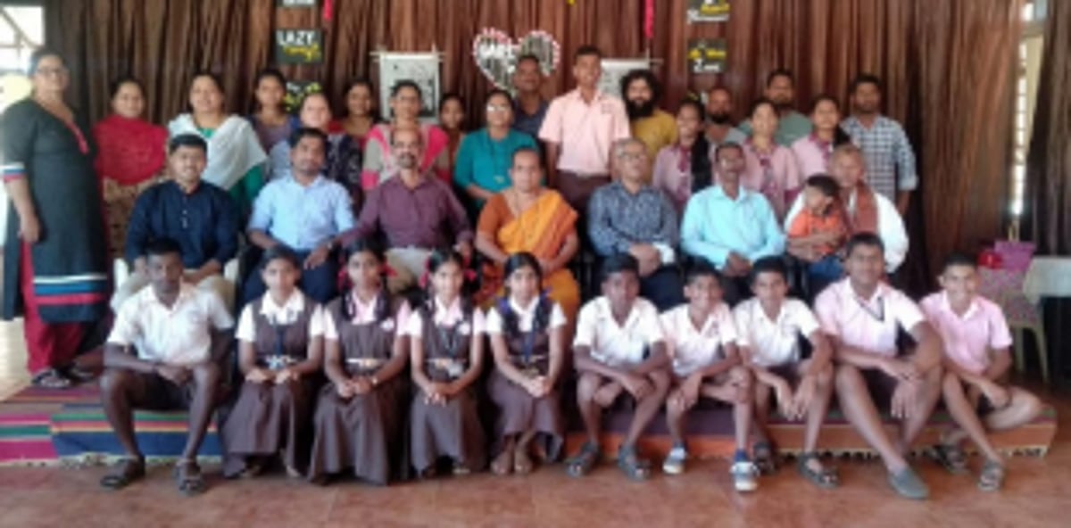Shrimati High School  Velguem shines at Kala Utsav