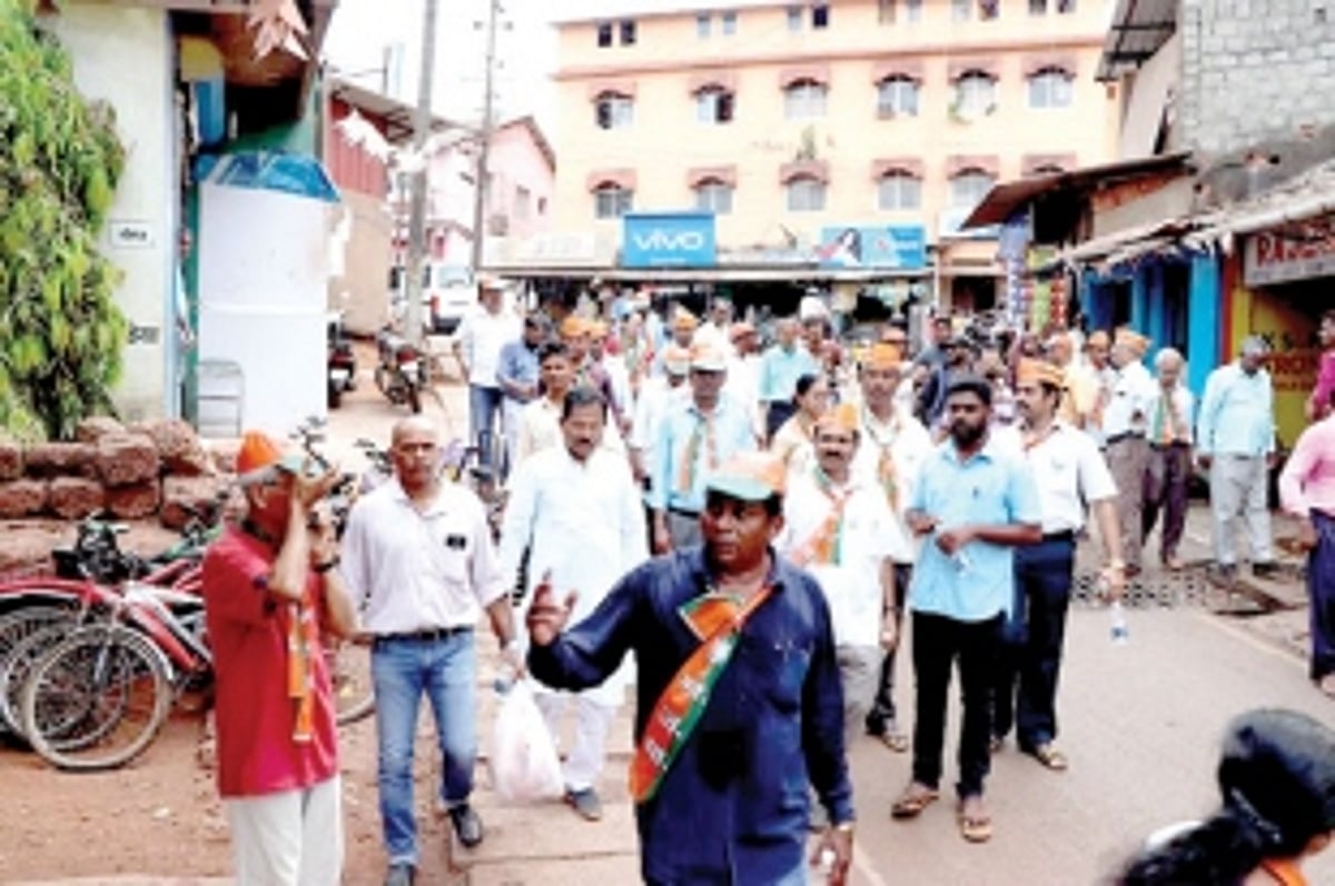 Shripad banks on his works,  ‘visionary’ leadership of PM