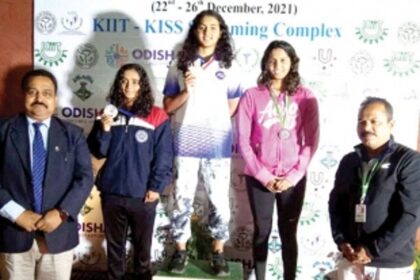 Shrungi shines at All India  inter-university aquatic c’ship