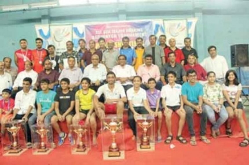 Shuttlers Sunny, Yasmin, Arshia top