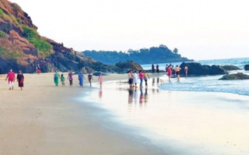 Signs of tourism kick-start   in southernmost beaches,  but soul yet to return