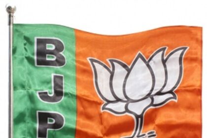 Simmerings within BJP-backed  councillors come to the fore