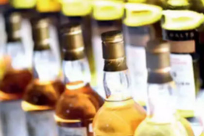 Sindhudurg Local Crime Branch seizes liquor smuggled from Goa