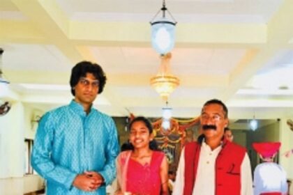Singing praises to Lord Ganesha