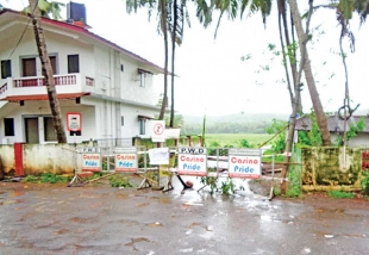 Siolim-Marna and Sodiem link road  need to be repaired on priority basis