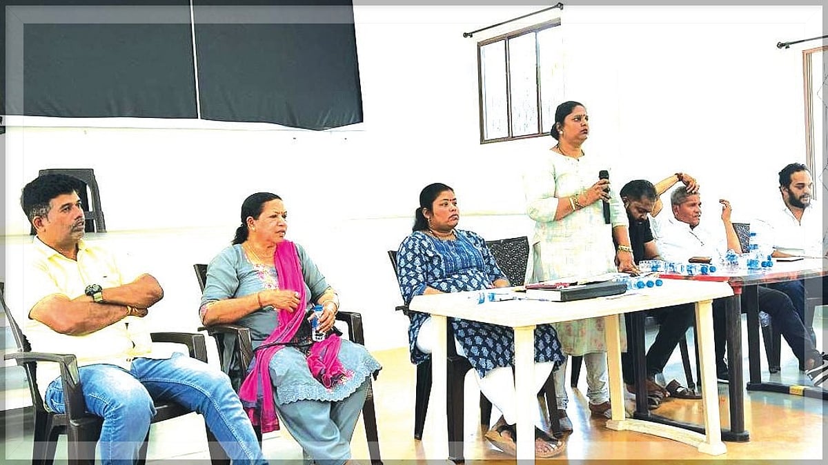 Siolim-Sodiem gram sabha bats for education, government jobs for youth