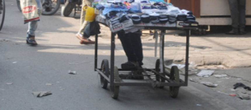 Sirlim-Dramapur P’yat removes illegal roadside vendors 1 Sirlim-Dramapur P’yat removes illegal roadside vendors