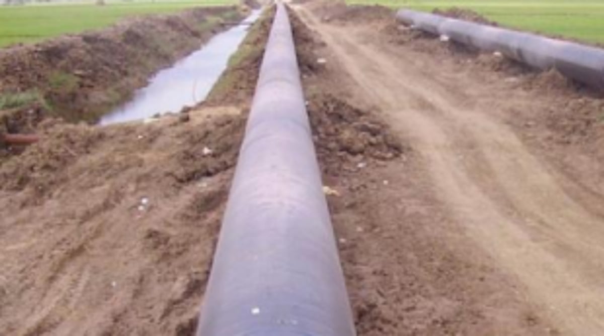 Sirvoi youth take up pipeline repair work