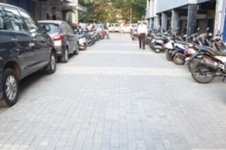 Smart City contractor replaces cracked paver blocks near Panjim Municipal Garden