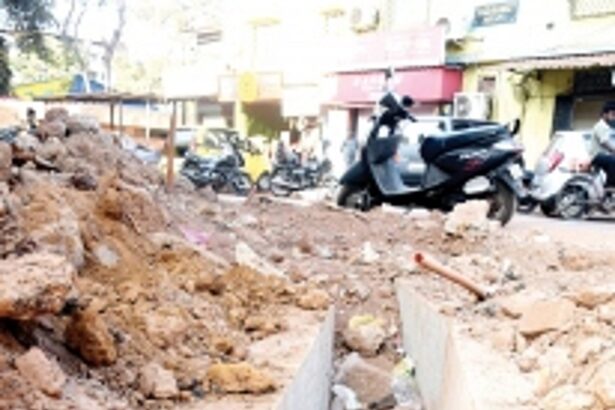So called ‘Smart’ digging nullifies CCP’s desilting, as Panjim’s chaos gets farcical