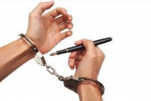 Socrates has to die…