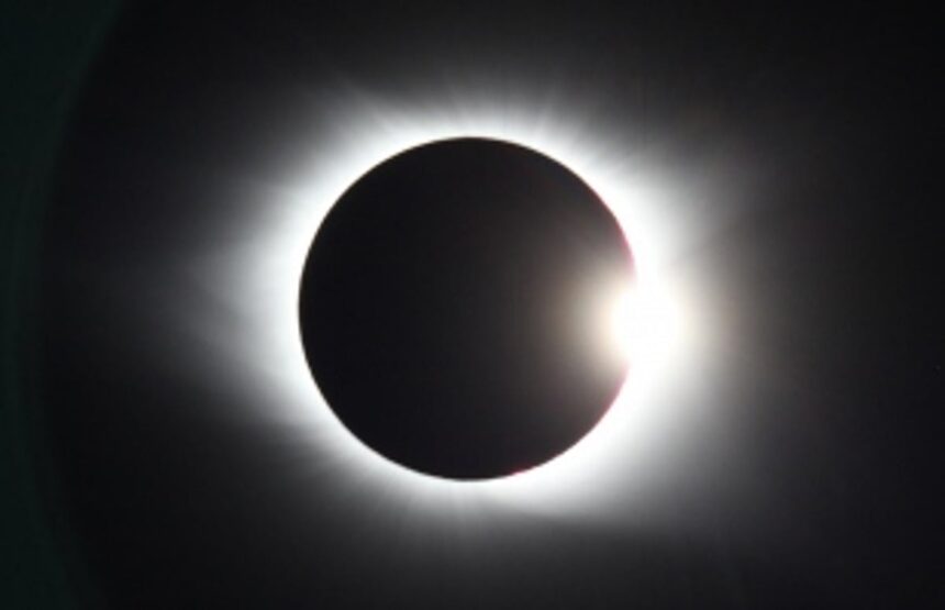 Solar eclipse on Dec 26