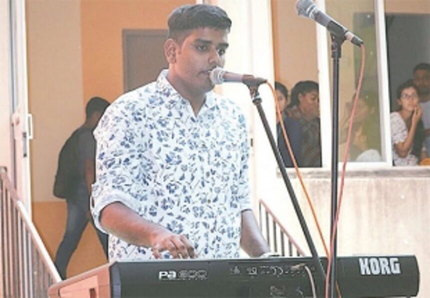 Solo performers: music to ears now