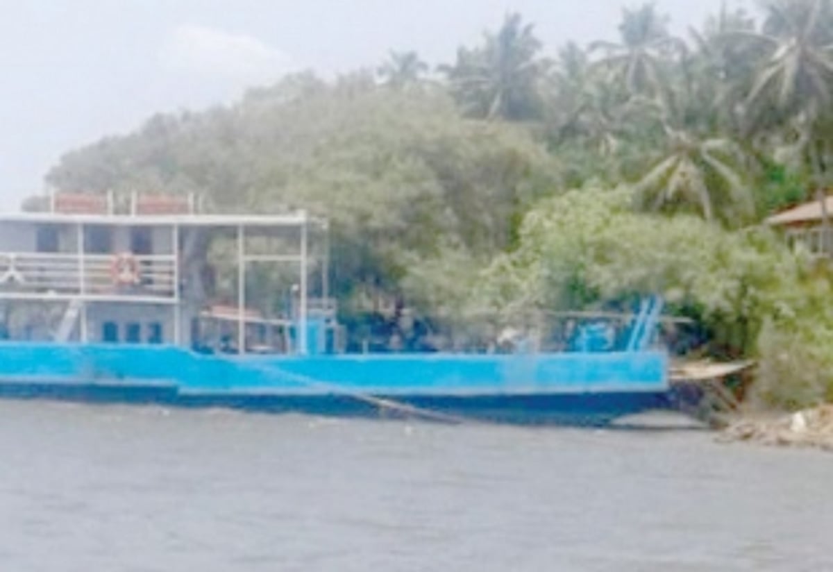 Solve frequent Divar ferry breakdowns