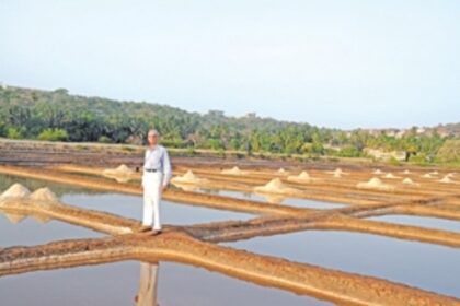 Son of the salt pan