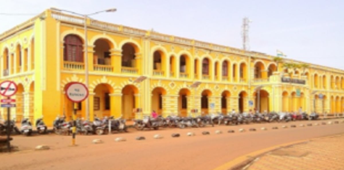 Sonsoddo worker accused  of tearing MMC register,  Chief Officer orders probe