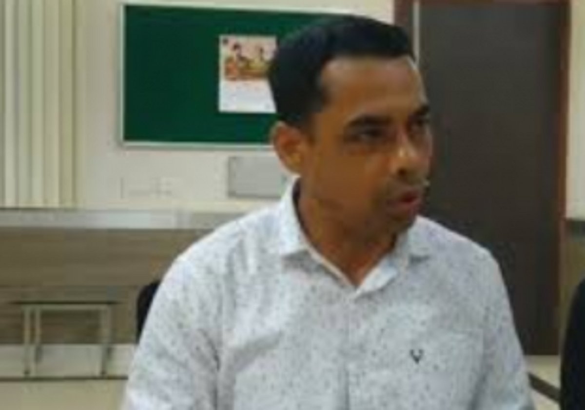South Collector Roy to take  charge of North District