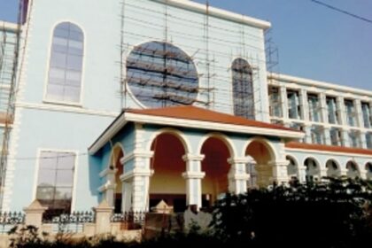 South District Hospital used  for ‘painting experiment’