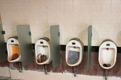 South Goa collectorate toilets still unusable, contractor  given ‘final ultimatum’