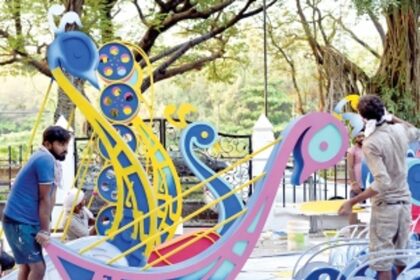 Spanish Director Saurato to be conferred  Satyajit Ray Lifetime Achievement Award