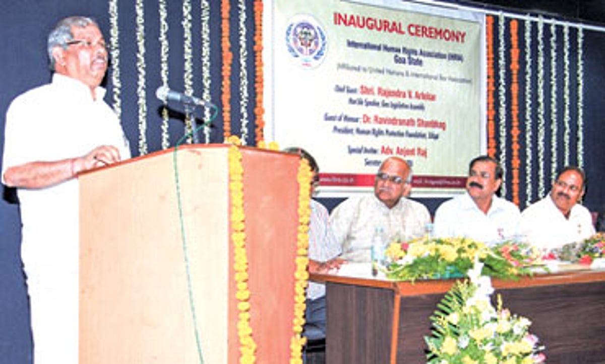 Speaker Rajendra Arlekar addressing the International Human Rights Association
