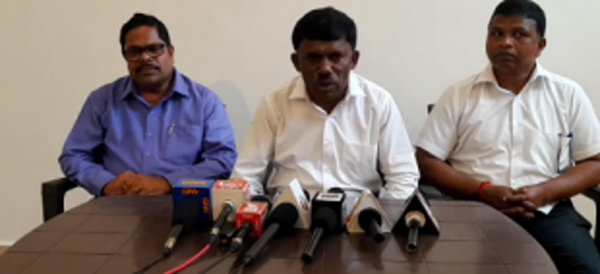 Speaker Ramesh Tawadkar states he received 2 petitions against the 8 defected MLAs 1 Speaker Ramesh Tawadkar states he received 2 petitions against the 8 defected MLAs