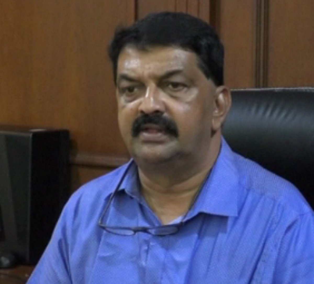 Speaker appeals to MLAs  including CM to undergo COVID test