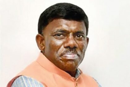 Speaker dismisses disqualification  petition against Lobo, Kamat