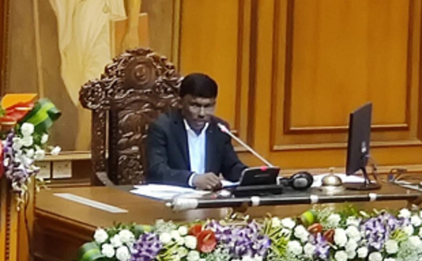 Speaker grants 6-week time for 8 rebel MLAs to reply in disqualification plea 1 Speaker grants 6-week time for 8 rebel MLAs to reply in disqualification plea