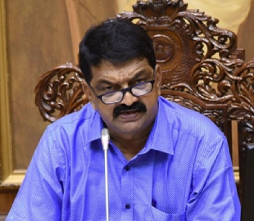 Speaker summons Cong chief on April 20 in disqualification matter 1 Speaker summons Cong chief on April 20 in disqualification matter