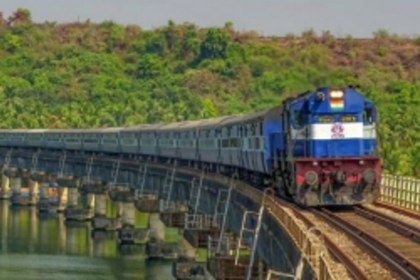 Spl Mumbai to Goa train on Saturday