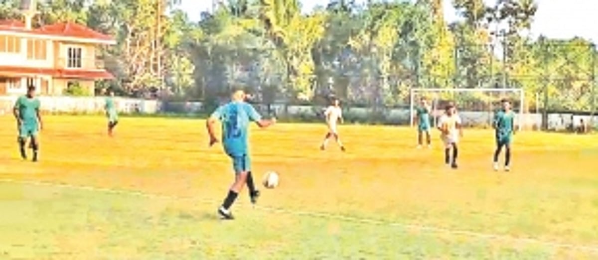 Sporting Club Davorlim  enter quarters