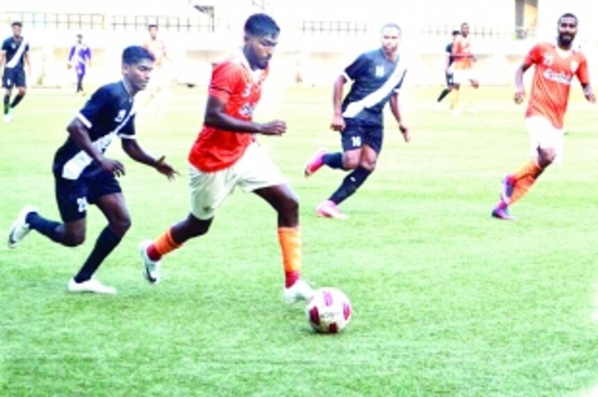 Sporting Clube go atop