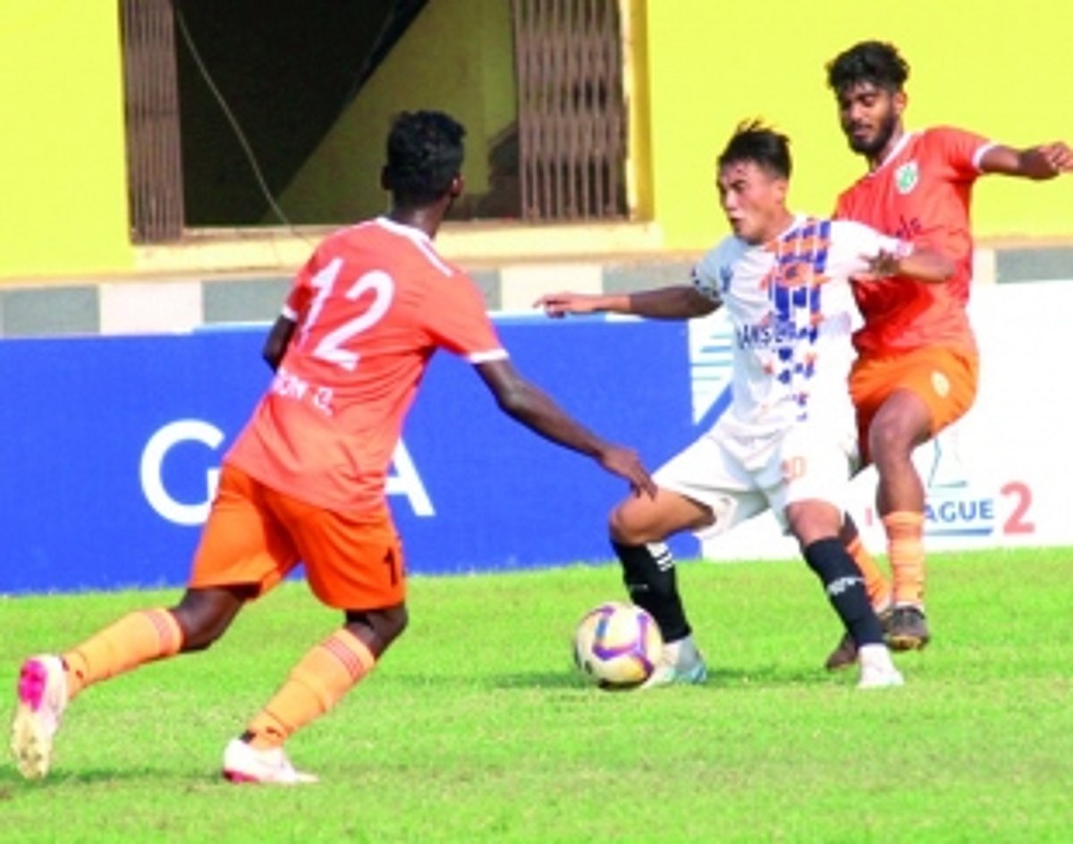 Sporting Clube go atop with 2-0 win  against Maharashtra Oranje FC
