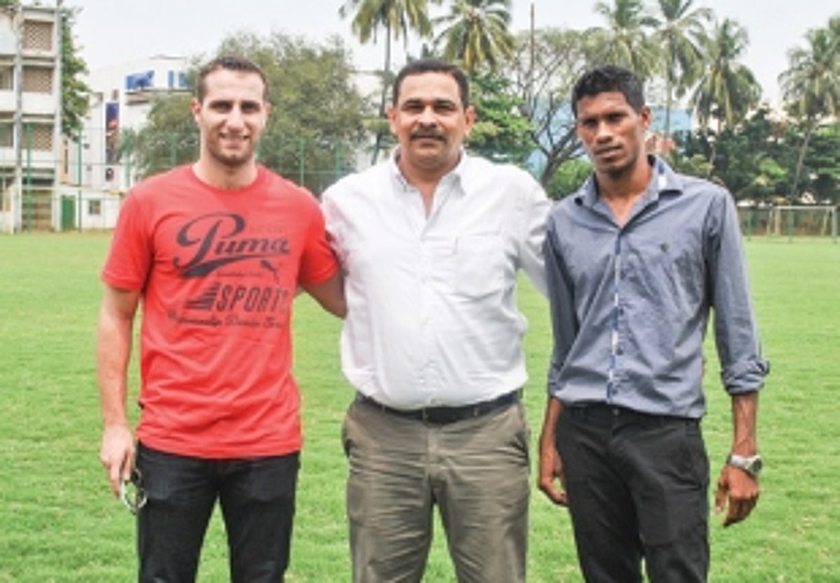 Sporting Clube sign  Marcus, Mahmoud