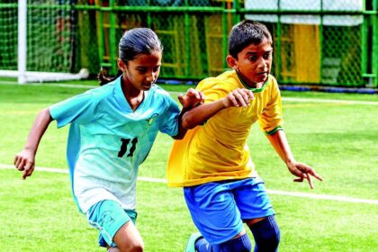 St Anne’s Institute, St Pius X HS
march into next round
