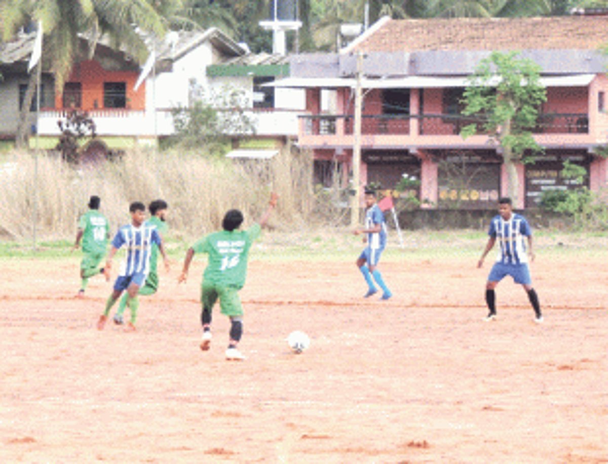 St Anthony SC Assolda advance