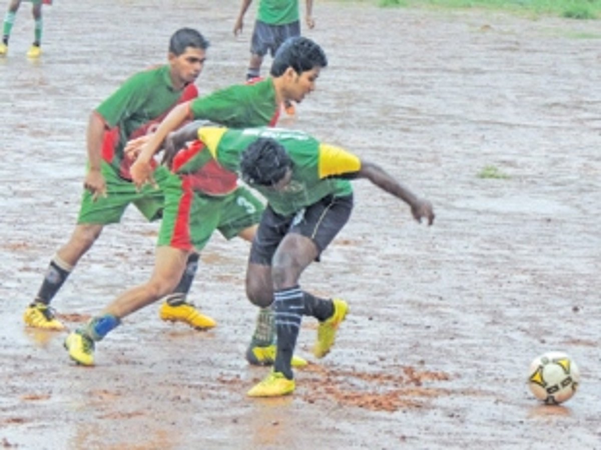 St Anthony SC enter semis