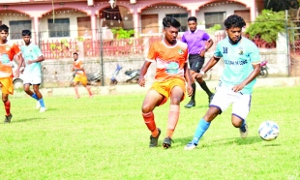 St Anthony’s SC register narrow win; Anantha scores  hat-trick as A A De Moira drub Goa Velha SC