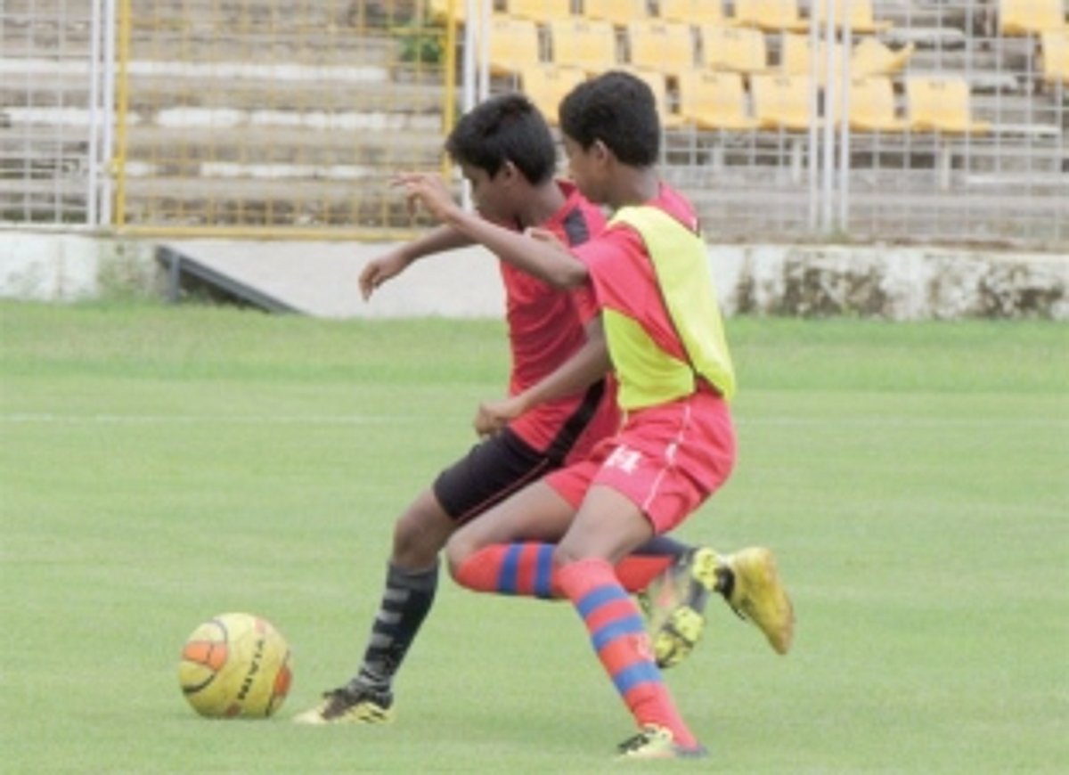 St Joseph HS edge past Saviour of the World HS; Perpetual Succour HS win
