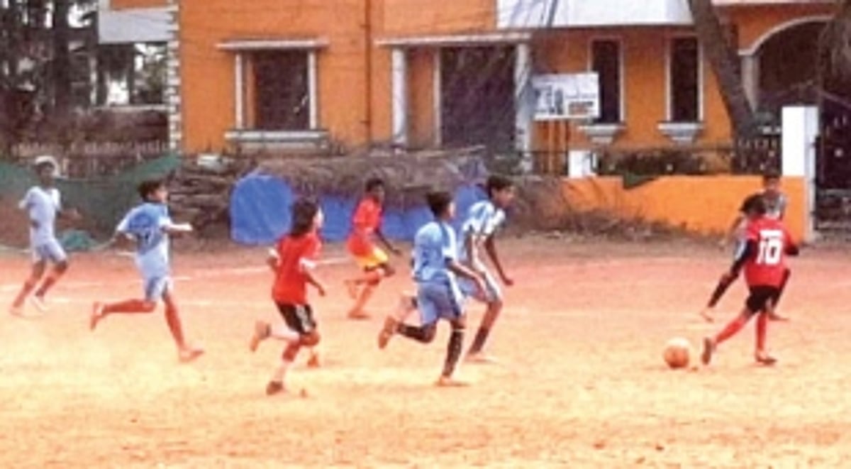 St Jude Strikers win shoot-out
