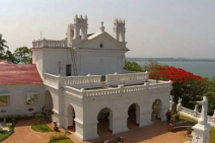 St Lawrence Church fama   on Saturday