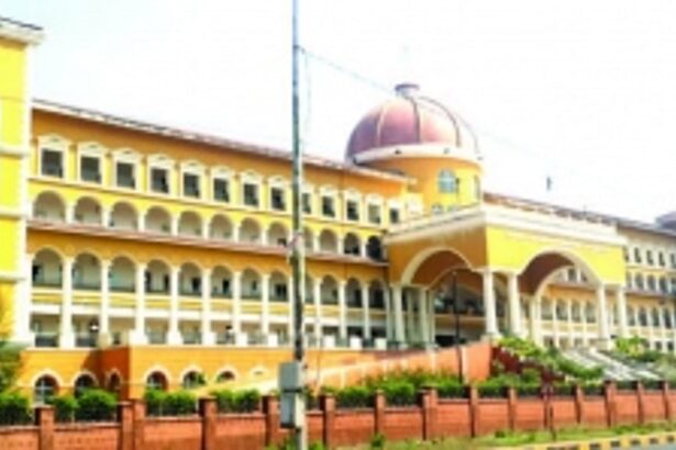 Staff at Salcete Sub-Registrar office under fire again for poor services, making citizens run