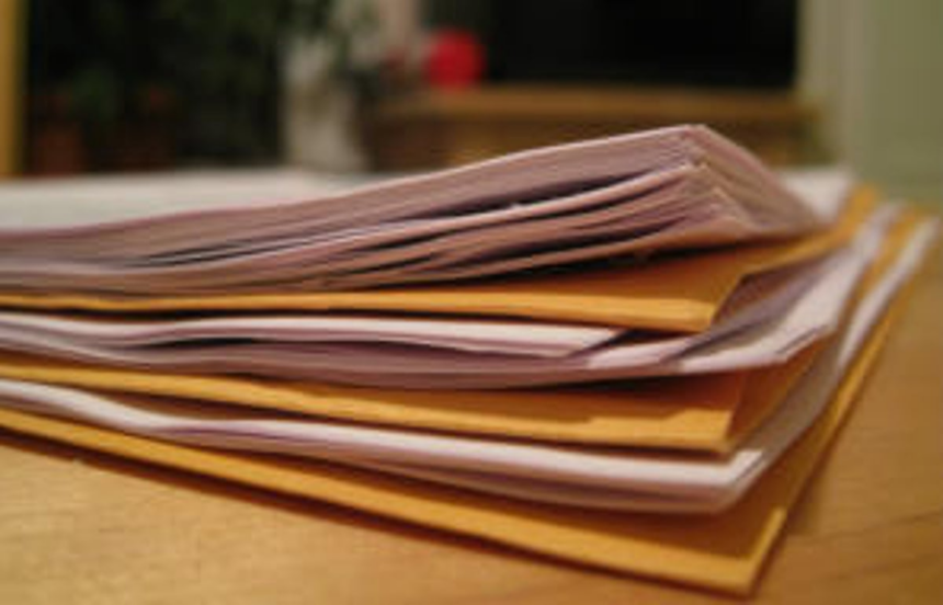 Stamp papers sold in bulk to advocates, allege Margao locals