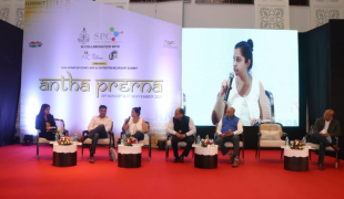 Starting up requires quick decision making