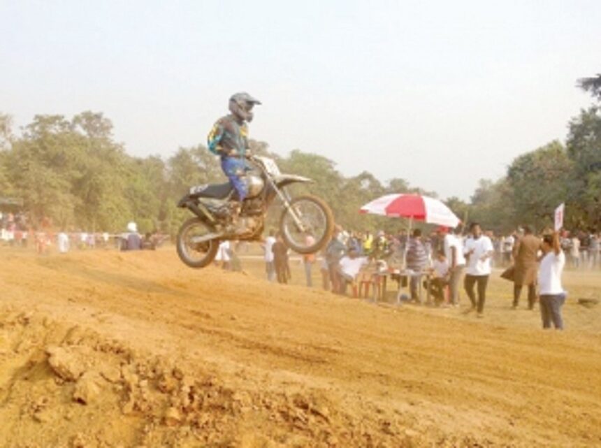 State level Motocross event held in Valpoi
