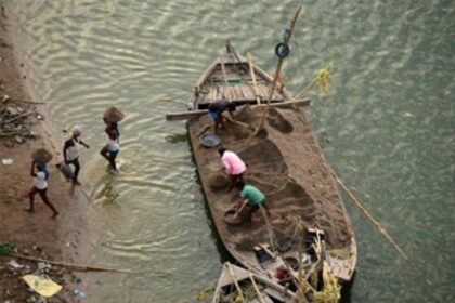 State may take call on permitting legal  sand mining from Chapora riverbed
