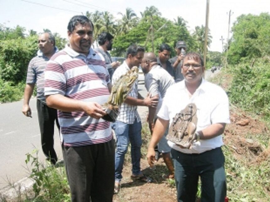 Statues found dumped in River Sal 1 Statues found dumped in River Sal