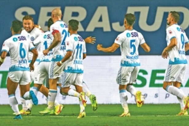 Stewart hat-trick scripts Jamshedpur's win